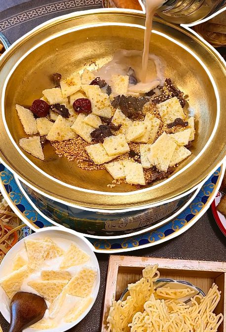 游多少钱怎么玩八天内蒙旅游攻略惊险刺激路线PG麻将胡了免费试玩模拟器内蒙8天双人定制(图1)