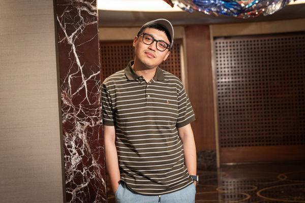 「地板价」！返台3天狂推销台湾演员：便宜又好用PG麻将胡了免费试玩模拟器王耀庆自爆片酬跌至(图2)