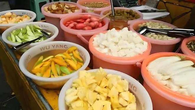 的美味本地人都习以为常游客看来十分怪异麻将胡了2试玩网站广西夜市中最具特色(图12) 的美味本地人都习以为常游客看来十分怪异麻将胡了2试玩网站广西夜市中最具特色(图12)